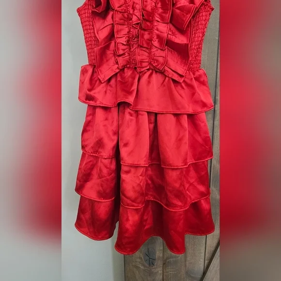 KARLIE Satin Ruffle Smock Dress in Red. Size  M NWOT - Picture 6 of 14